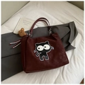 Dark burgundy tote bag with cartoon black cat patch and plush bear charm accent - Wine Red With Pendant