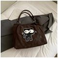 Grand sac cabas rétro en daim marron foncé avec écusson brodé chat noir de dessin animé - Café sans Pendentif