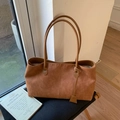 Borsa tote marrone caramello retrò in pelle opaca con cuciture e manici lunghi - Marrone