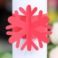 Servilletero de papel con forma de copo de nieve rojo para decoración de mesa de Navidad - Rojo Perlado