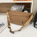 Sac bandoulière en nylon à carreaux marron avec large sangle et poches multiples - Marron