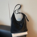 Minimalist black hobo shoulder bag in matte leather with an adjustable wide strap - Black