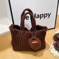 Handgefertigte Häkel-Handtasche in Dunkelbraun mit kleiner Zubehörtasche und Griff - Braun
