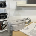 Γκρι καρό τσάντα στήθους από αδιάβροχο νάιλον με ρυθμιζόμενο ιμάντα ώμου - Γκρι