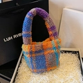 Fleece bucket bag with purple and orange checkered teddy fur pattern and thick handle - Blue