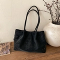 Minimalistische schwarze matte Kunstleder-Einkaufstasche für Büro und Pendler - Schwarz ohne Anhänger