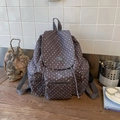 Zaino grigio con stampe a stelle bianche e tasche con cerniera per l'uso quotidiano - Grigio