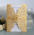 Carte d'invitation papillon dorée découpée au laser avec motifs évidés délicats - Doré