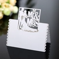 Segnaposto matrimonio bianco tagliato al laser con silhouette cava di sposi Mr & Mrs - Bianco