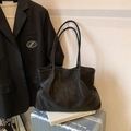 Retro frosted dark brown leather tote bag with a minimalist large capacity design - No Pendant / Black