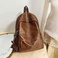 Zaino vintage in similpelle marrone con ciondolo a cane e logo impresso - Con Ciondolo / Marrone