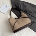 Vintage beige tote bag with brown leather handles and a delicate bow detail - Khaki