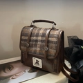 Zaino scozzese stile britannico in pelle marrone e tessuto con toppa con orso - Marrone Scuro