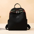 Schwarzer Damen-Rucksack aus Oxford-Stoff mit bunter Blumenstickerei und viel Stauraum - Schwarz