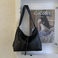Minimalist black PU leather tote bag with a matching hanging tag and knot decoration - Black