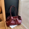 Vintage grote capaciteit tote bag in bordeauxrood met witte contrasterende stiksels - Bordeauxrood