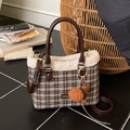 Retro plaid bucket bag with fuzzy cream fleece trim and heart charm accessory - With Pendant / Lattice Coffee