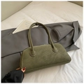 Sac Boston vintage en daim vert olive avec coutures blanches et longues anses - Vert Sans Pendentif
