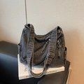 Borsa tote in denim grigio scuro con tasche multiple e ampia tracolla regolabile - Nero