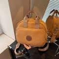 Sac bandoulière jaune moutarde stylé avec bandoulière réglable et poches zippées - Kaki