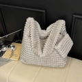 Sac fourre-tout gris clair en peluche texturé avec pochette zippée assortie pour femme - Gris