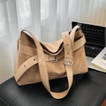 Borsa tote in pelle scamosciata marrone con tracolla in pelle e fibbia decorativa donna - Cachi