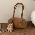 Borsa sottobraccio in pelle marrone con cuciture bianche e ciondolo cane - Con Ciondolo / Marrone