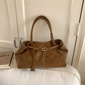 Borsa tote vintage marrone caramello con cuciture a contrasto e fibbia dorata - Marrone