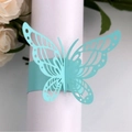 Eleganter hellblauer Serviettenring aus Perlpapier mit Schmetterlings-Laserschnitt - Hellblau