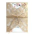 Invito di nozze in carta kraft tagliato al laser con inserto floreale e corda - Beige Oro
