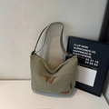 Borsa a tracolla in nylon verde oliva ad alta capacità con etichetta logo in pelle marrone - Verde