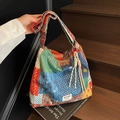 Boho patchwork τσάντα ώμου με λουλουδάτα prints, φούντα και φαρδύ ιμάντα ώμου chic - Πολύχρωμο Με Μενταγιόν