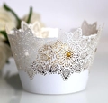 Detailed laser cut lace cupcake wrappers in white flower pattern for wedding decor - 5cm / White