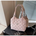 Rosa gesteppte Schultertasche mit Stern-Strass und Nieten im modischen Y2K-Vintage-Stil - Rosa
