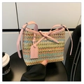 Geweven contrast schoudertas met roze lederen bies en strikdetail voor dames mode - Roze