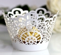 Dettaglio bordo torta bianco intagliato al laser con elegante motivo geometrico a rete - 5cm / Bianco