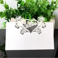 Carte de table de mariage découpée au laser avec design Love en blanc et gris foncé - Cœur Love Blanc Gris Rose Ajouré (WXK-17)