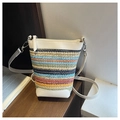 Mini borsa a tracolla intrecciata multicolore con cinturini in pelle bianca per l'estate - Bianco Sporco