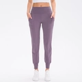 Hoch taillierte Jogginghose in Mauve-Lila mit praktischen Seitentaschen für das Training - S / Lotusrosa