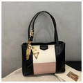 Bolso tote patchwork tricolor en negro, crema y rosa con un pañuelo de seda decorativo - Rosa