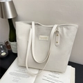 Bolso tote de pana blanco crema con etiqueta de moda y gran capacidad de uso diario - Blanco