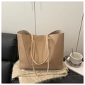 Klassieke lichtbeige kunstlederen tote bag met elegante gouden letters voor dames - Khaki