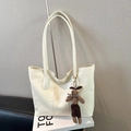 Borsa tote minimalista bianco crema in ecopelle con ciondolo a forma di coniglio - Con Ciondolo / Bianco