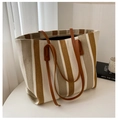 Sac fourre-tout en toile à rayures avec poignées en cuir marron et grand compartiment - Marron