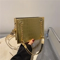 Golden square crossbody bag with crocodile embossing and metallic chain strap - Gold