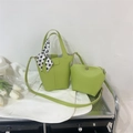 Conjunto de bolso cubo verde con asa de pañuelo a lunares y neceser a juego - Verde