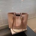 Borsa tote rosa in similpelle con manici marroni e cuciture bianche a contrasto - Rosa