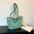 Bolso tote de pana verde menta con rayas verticales y asas largas para uso diario casual - Verde