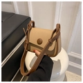 Mini sac bandoulière rétro bicolore kaki et marron avec un bouton décoratif rond - Kaki