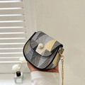 Mini crossbody bag featuring a geometric pattern in grey, yellow, and beige with chain - Black